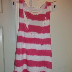 Aeire tank top small